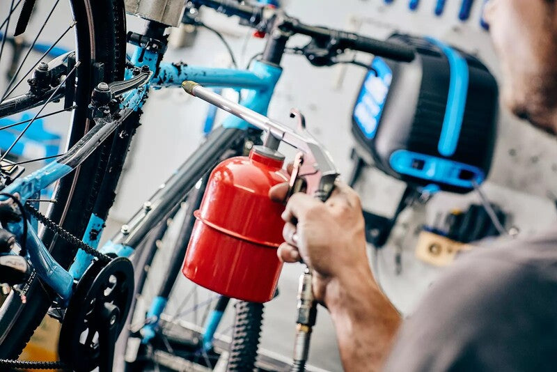 ABAC Wall Mounted Air Compressor with Hose Reel