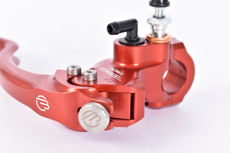 BERINGER Aerotec® Radial Brake Master Cylinder Ø17,5mm Separated Reservoir Red (Type 5 Lever - 16cm) - 1026174