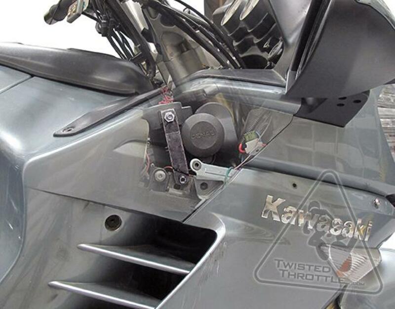 DENALI Soundbomb Horn Mount Kawasaki GTR1400