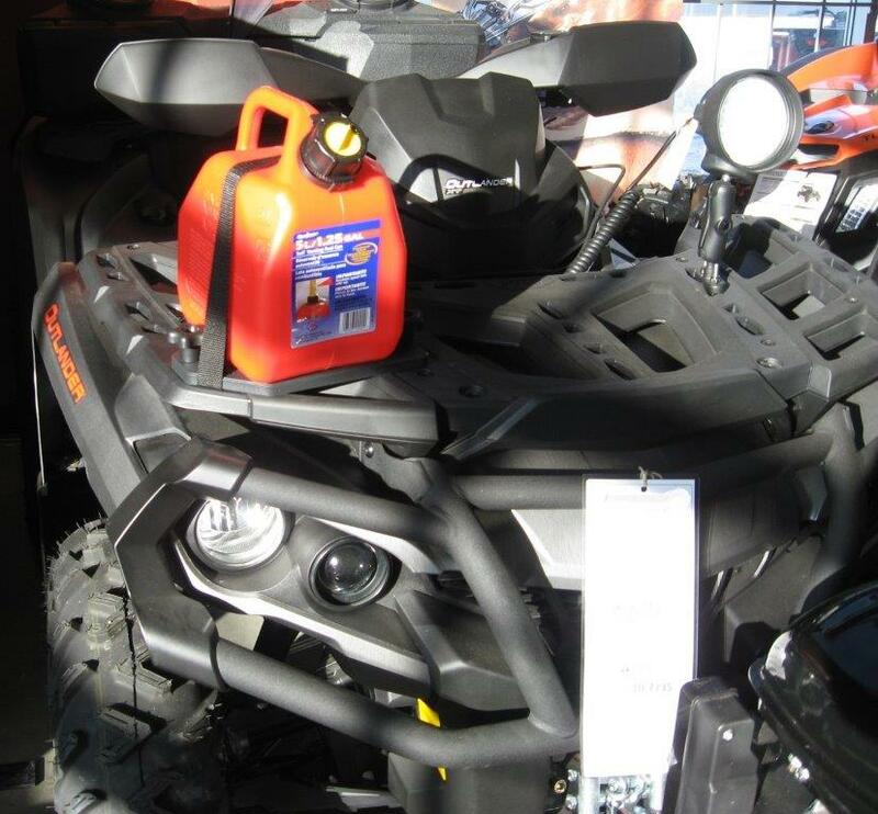 ART Tank and Quick Clips Red 5L Can Am