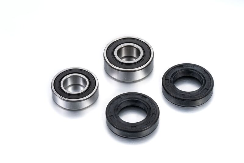 FACTORY LINKS Rear Wheel Bearing Kit - 1090941