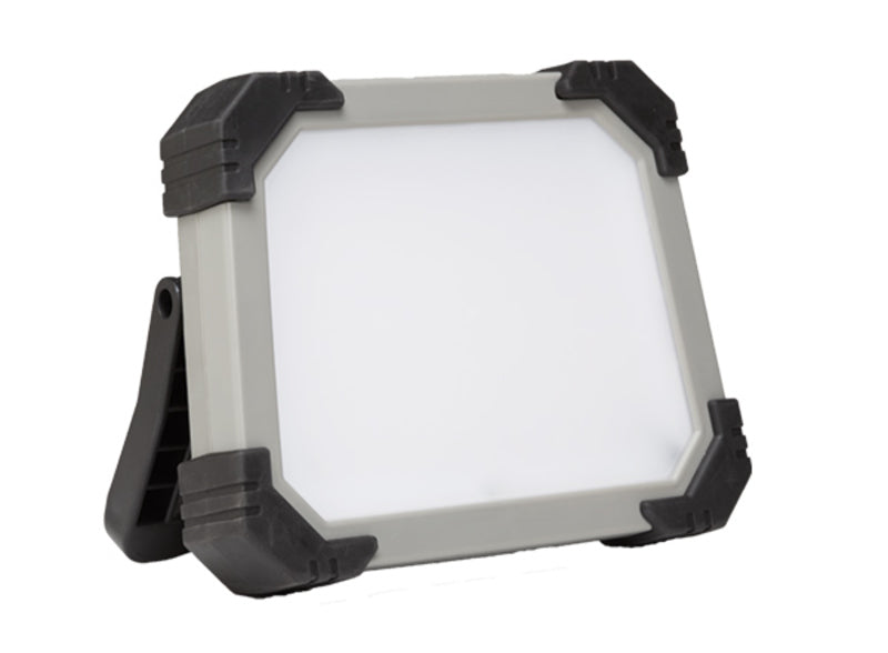 ZECA LED Rechargeable Floodlight 3000-1500 Lux