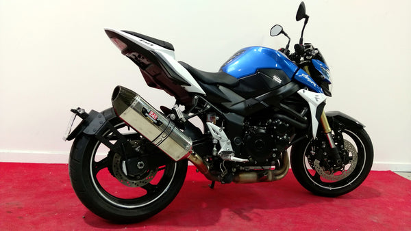 ACCESS DESIGN „Wheel Fitted“ Kennzeichenhalter Schwarz Suzuki GSR750 