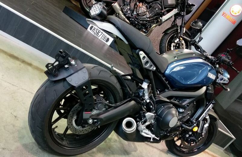 ACCESS DESIGN ''Wheel Fitted'' License Plate Holder Black Yamaha XSR900