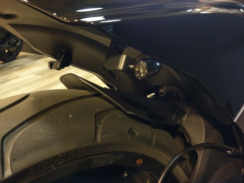 ACCESS DESIGN Rear Fender Black Harley Davidson FXDR114