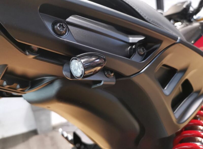 ACCESS DESIGN Side Licence Plate Holder Indian FTR 1200