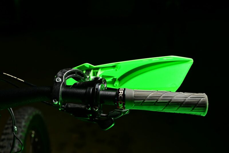 BARKBUSTERS Bicycle Handguards Kit - Green