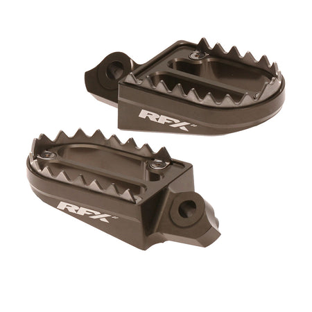 RFX PRO SHARK TEETH FOOTRESTS, MAG