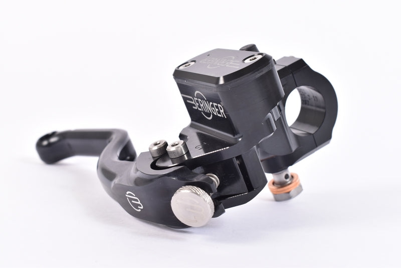 BERINGER AerotecÂ® Radial Clutch Master Cylinder Ã˜17,5mm Integrated Reservoir Black (Radial Lever Type 5 - 16cm) - 1026242