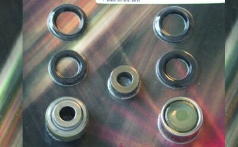 SHOCK ABSORBER BEARING KIT FOR HONDA CR125/250 1997-04, CRF450R AND CRF250R/X