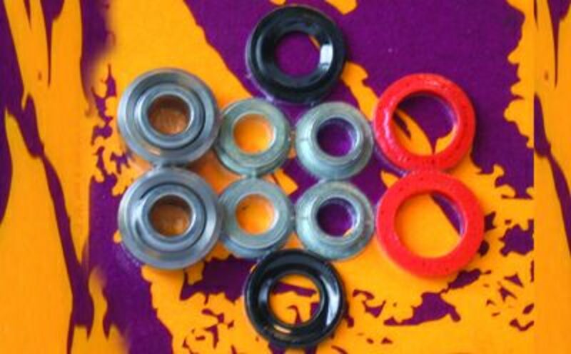 SHOCK ABSORBER BEARING KIT FOR SUZUKI RM125/250 1990