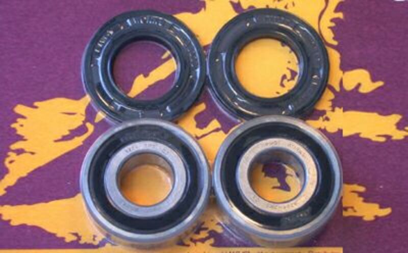 REAR WHEEL BEARING KIT FOR SUZUKI RM125/250 1988-91