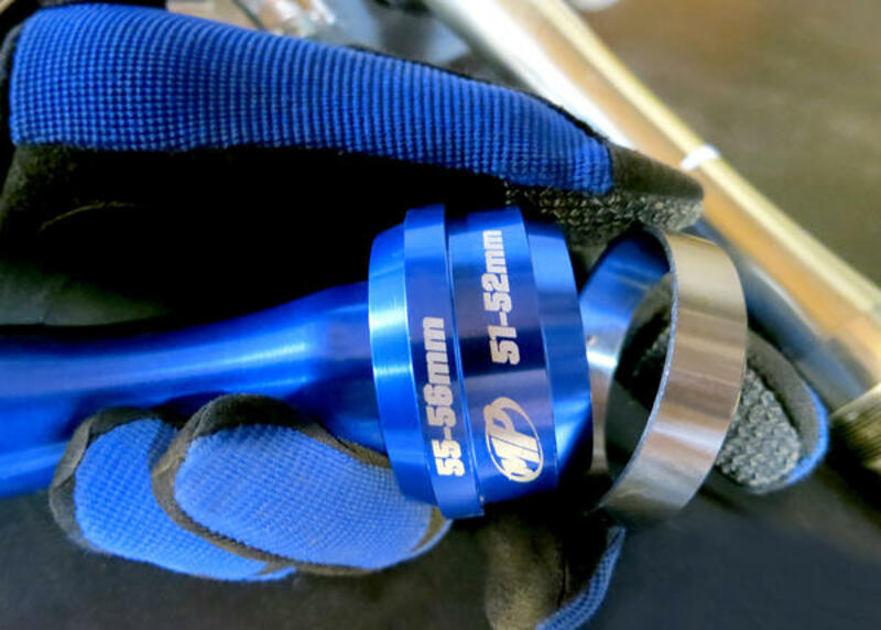 MOTION PRO Steering Head Bearing Race Driver