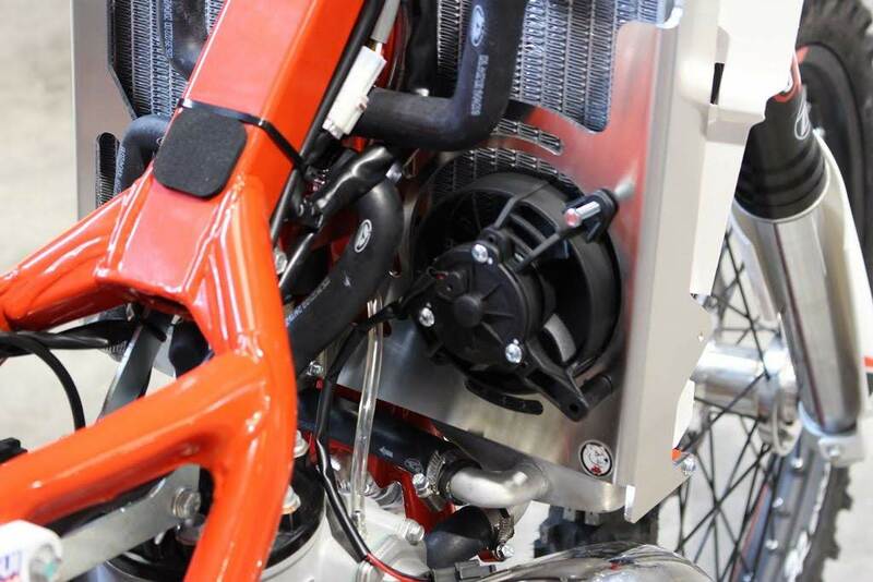 AXP Aluminium Radiator guard - Beta RR250/300