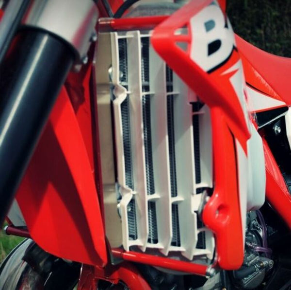 AXP Aluminium Radiator guard - Beta