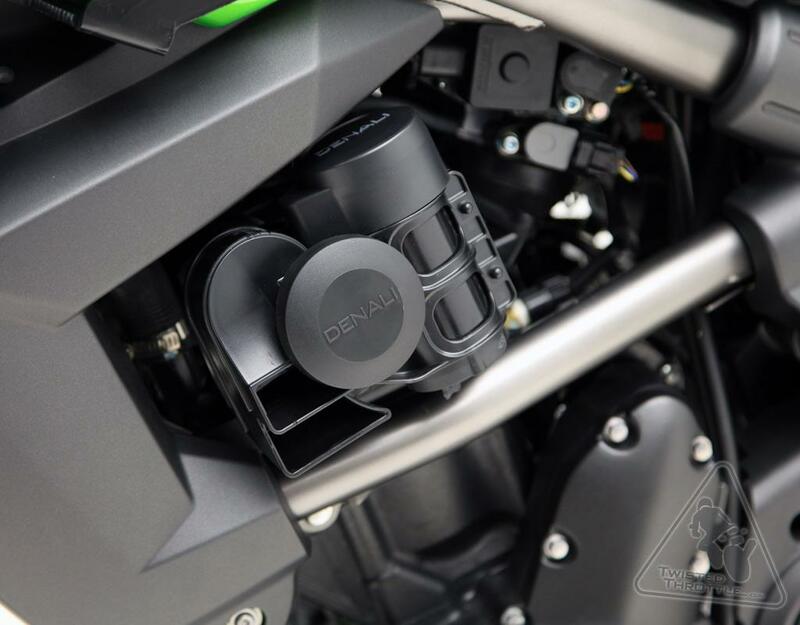 DENALI Soundbomb Horn Mount Kawasaki Versys 650