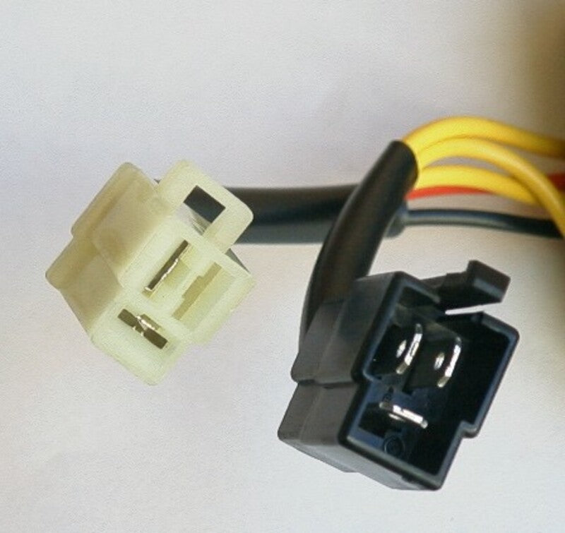 TOURMAX Regulator - Suzuki SV650