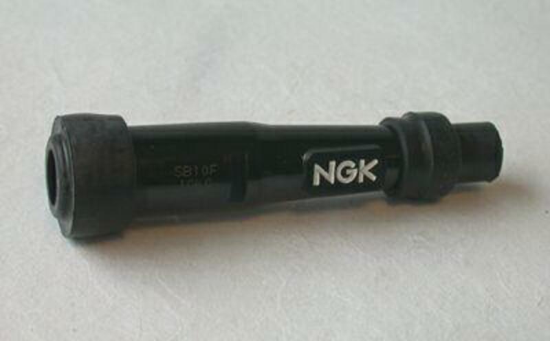 NGK Spark Plug Cap - SB10F