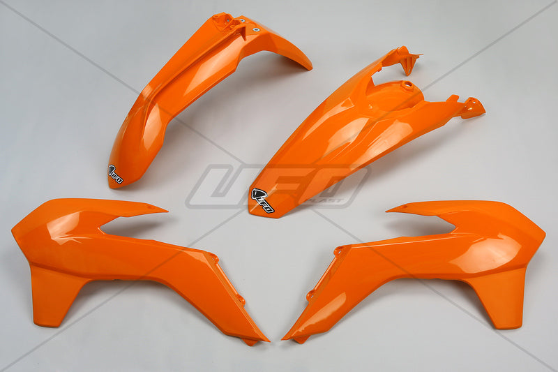 UFO Plastic Kit Orange KTM - 1087439004
